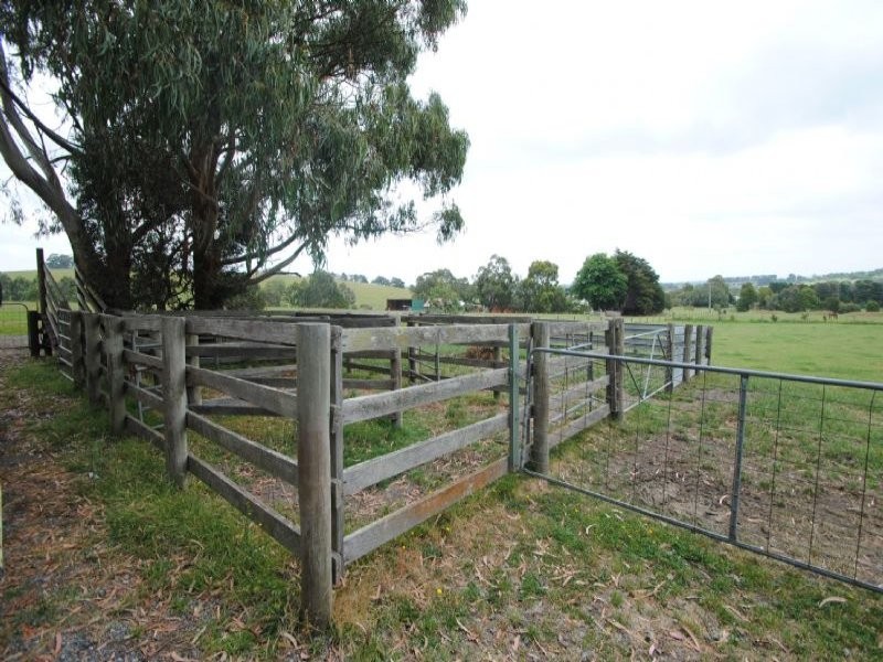 65 Timmins Road, Leongatha VIC 3953