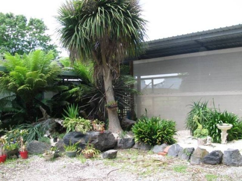 35 Pyles Road, Meeniyan VIC 3956