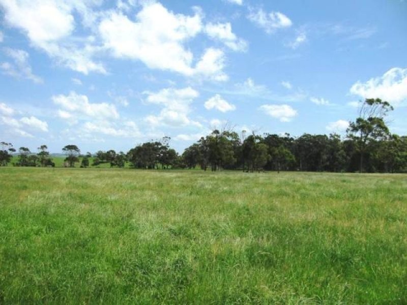 35 Pyles Road, Meeniyan VIC 3956