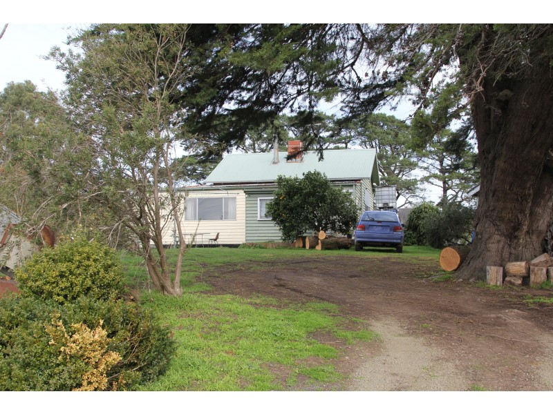 60 Bells Road, Loch VIC 3945