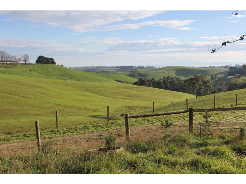 60 Bells Road, Loch VIC 3945