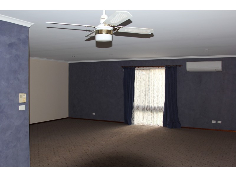 36 Bourke Street, Korumburra VIC 3950