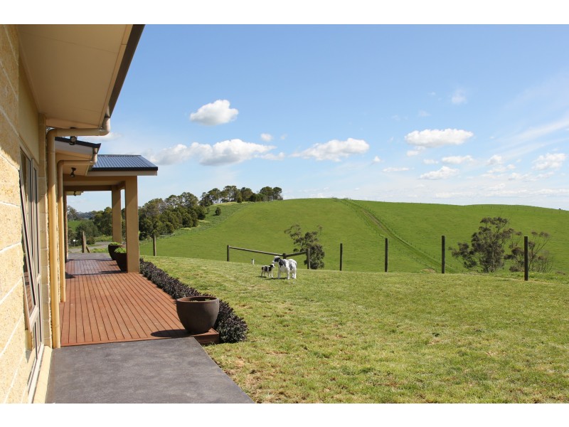 21 South Road, Loch VIC 3945