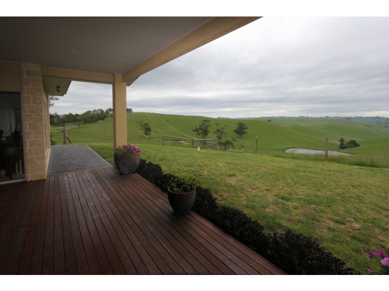 21 South Road, Loch VIC 3945