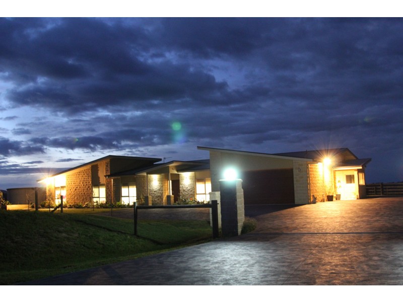 21 South Road, Loch VIC 3945