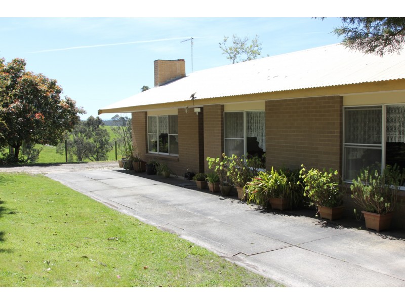 295 Gurdies St. Helliers Road, The Gurdies VIC 3984