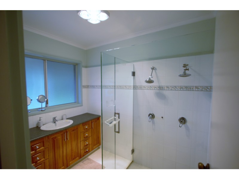 295 Gurdies St. Helliers Road, The Gurdies VIC 3984