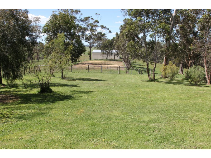 295 Gurdies St. Helliers Road, The Gurdies VIC 3984