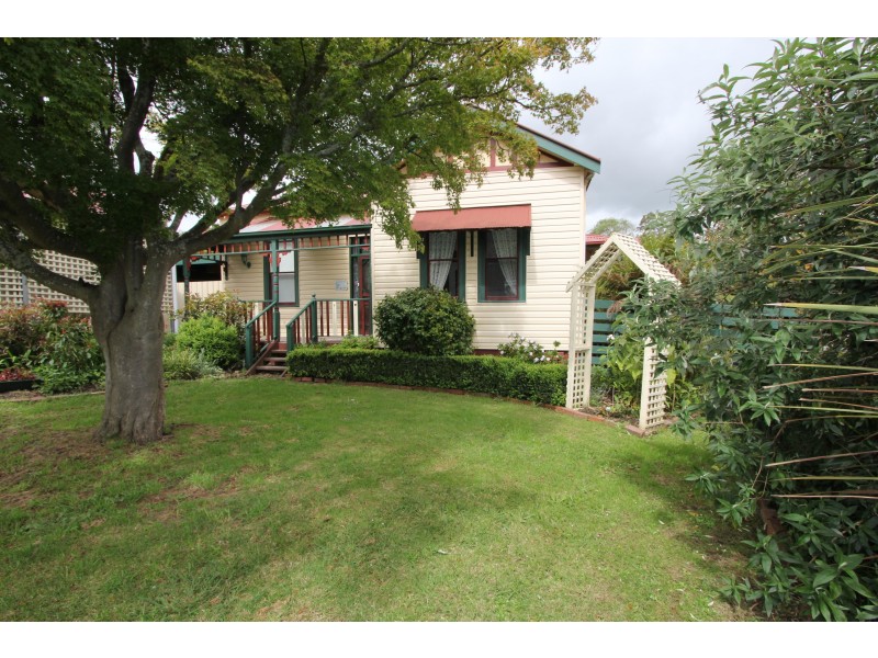 11 Gordon Street, Korumburra VIC 3950