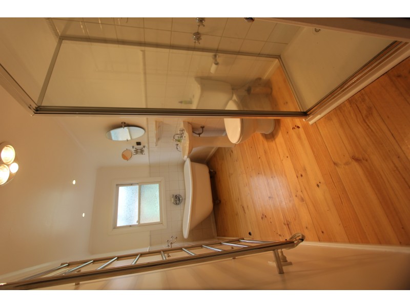 11 Gordon Street, Korumburra VIC 3950