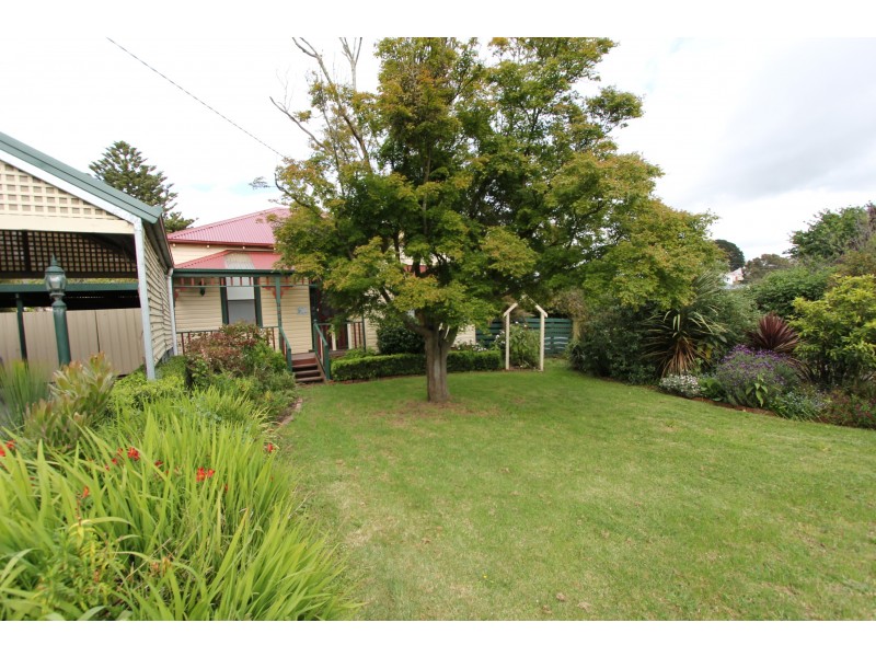 11 Gordon Street, Korumburra VIC 3950