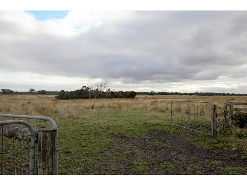 65 Clump Road, French Island VIC 3921