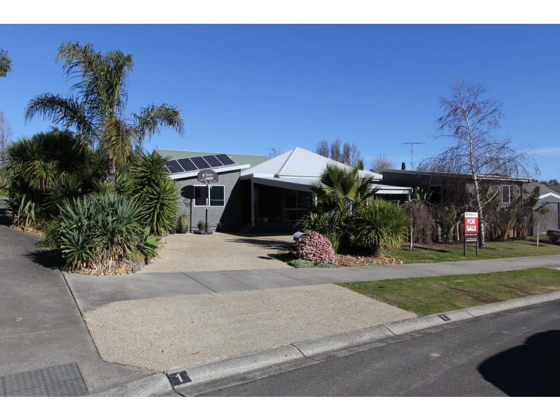 1  Woodford Place, Korumburra VIC 3950