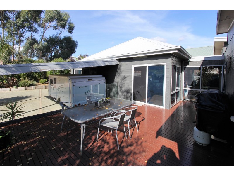 1  Woodford Place, Korumburra VIC 3950