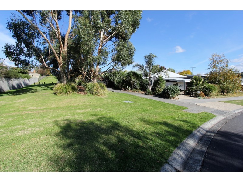 1  Woodford Place, Korumburra VIC 3950