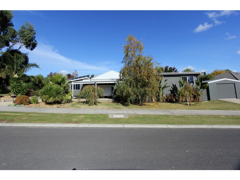 1  Woodford Place, Korumburra VIC 3950