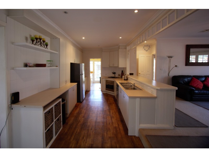 UNDER  CONTRACT, Korumburra VIC 3950