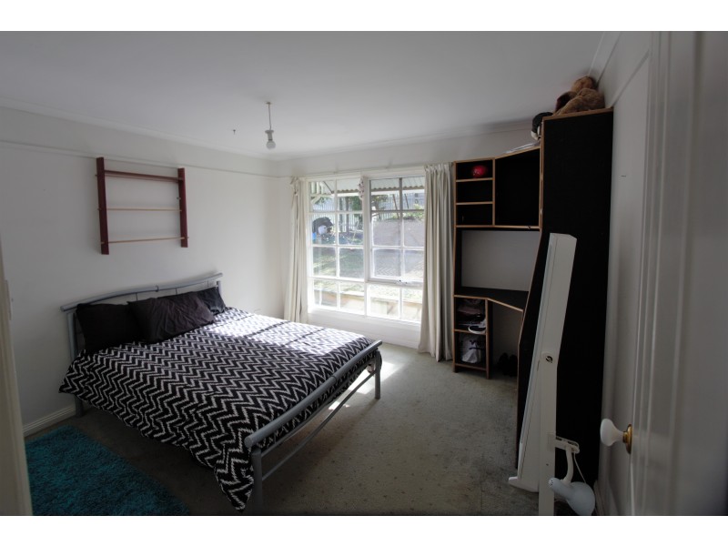 UNDER  CONTRACT, Korumburra VIC 3950