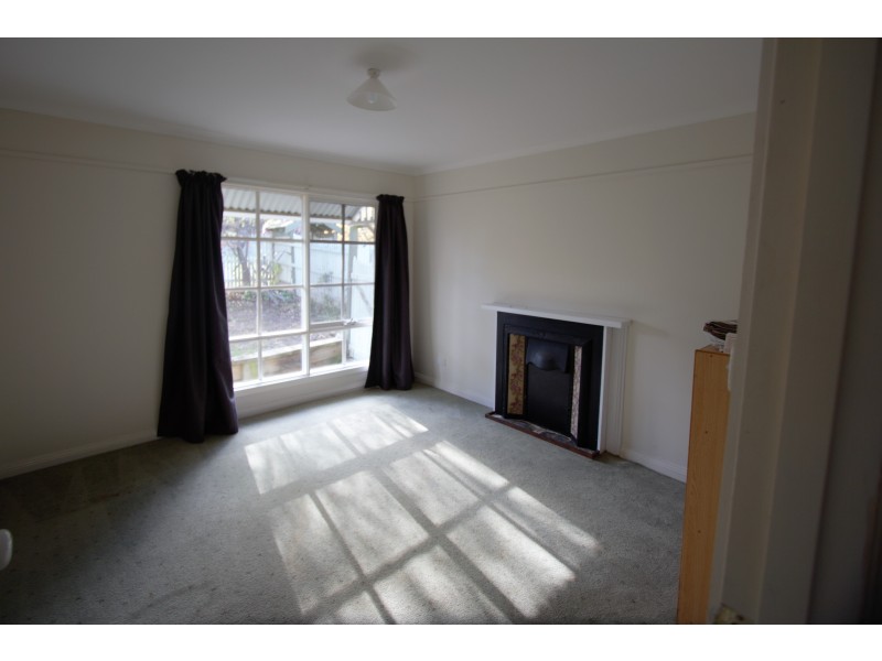 UNDER  CONTRACT, Korumburra VIC 3950