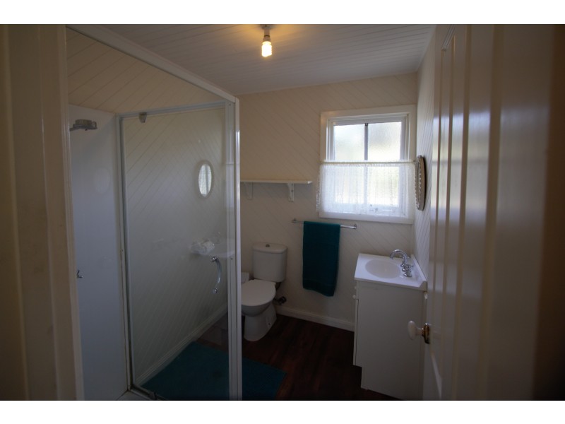 UNDER  CONTRACT, Korumburra VIC 3950