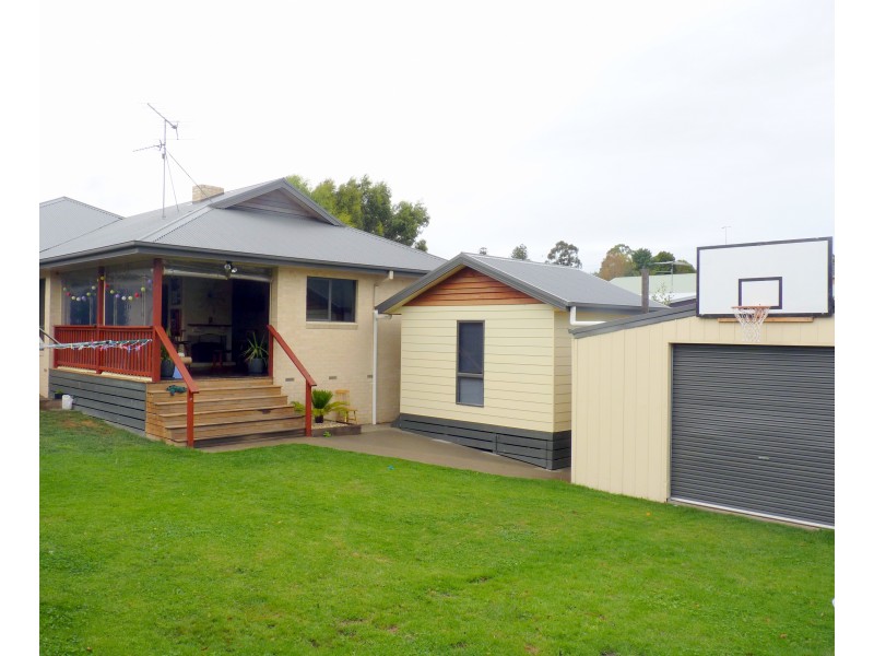 75 George Street, Korumburra VIC 3950
