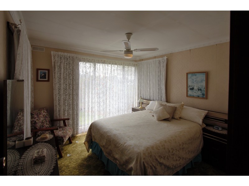11 Clarence Street, Loch VIC 3945