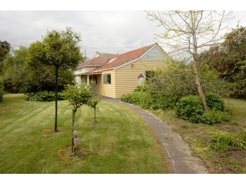 25 Sullivans Road, Korumburra VIC 3950