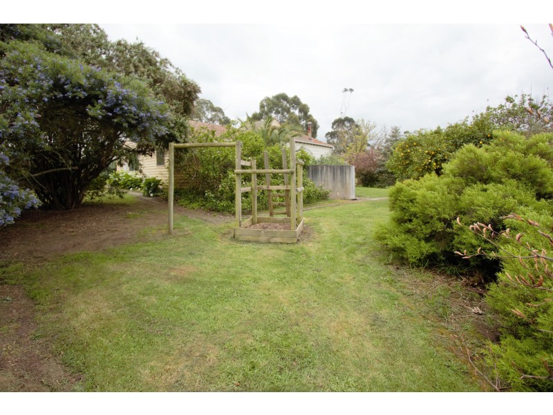 25 Sullivans Road, Korumburra VIC 3950