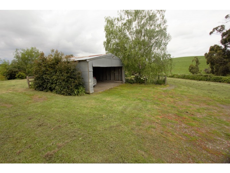 25 Sullivans Road, Korumburra VIC 3950