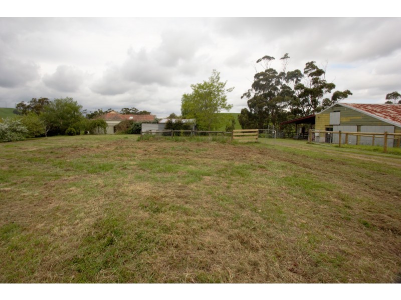 25 Sullivans Road, Korumburra VIC 3950