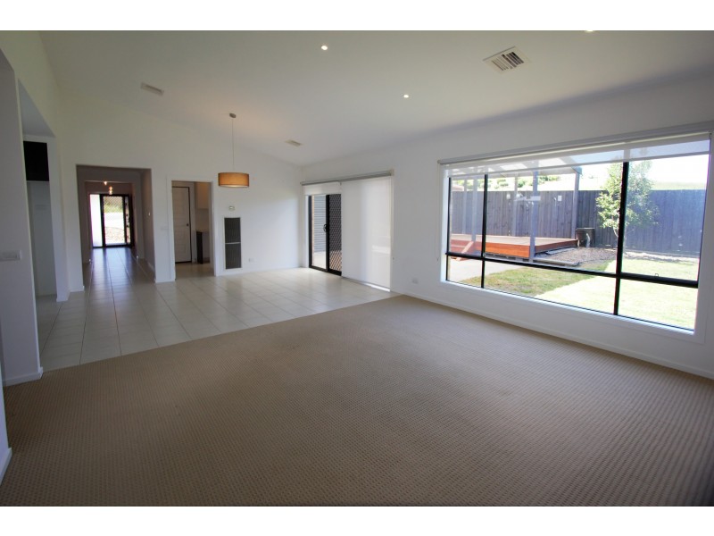 3 Anthony Court, Korumburra VIC 3950