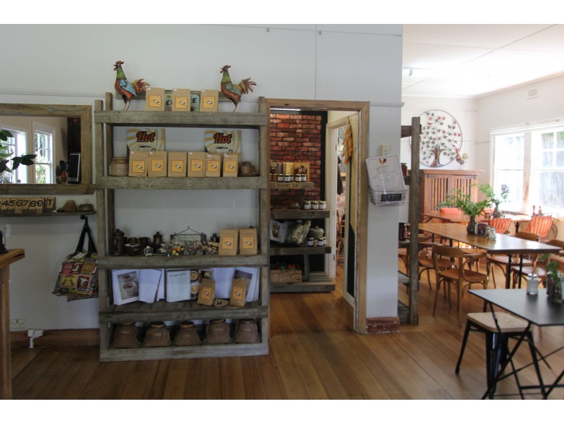 32 Victoria Road, Loch VIC 3945