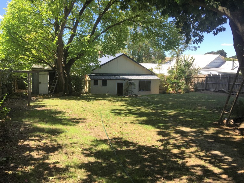 32 Victoria Road, Loch VIC 3945