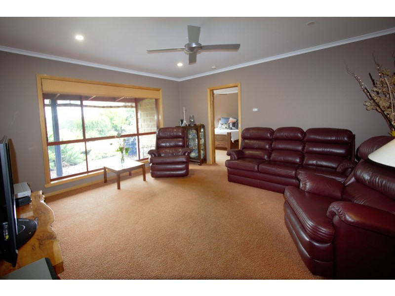 51 Stedmans Road, Korumburra VIC 3950