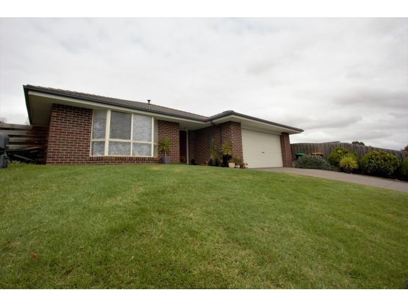 3 Woodford Place, Korumburra VIC 3950