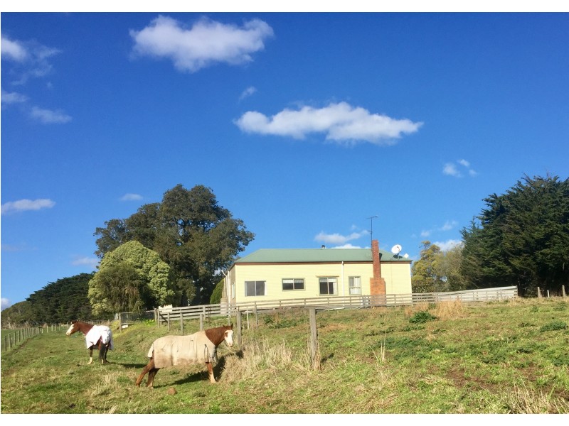 240 Hulls Road, Nerrena. VIA., Leongatha VIC 3953