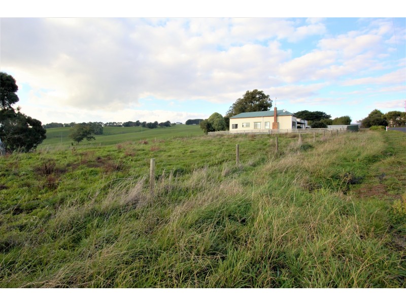 240 Hulls Road, Nerrena. VIA., Leongatha VIC 3953