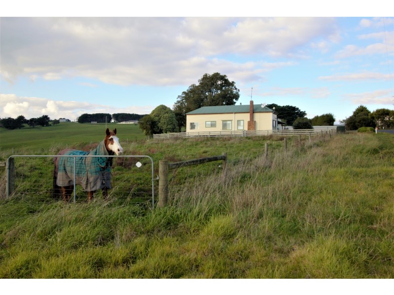 240 Hulls Road, Nerrena. VIA., Leongatha VIC 3953