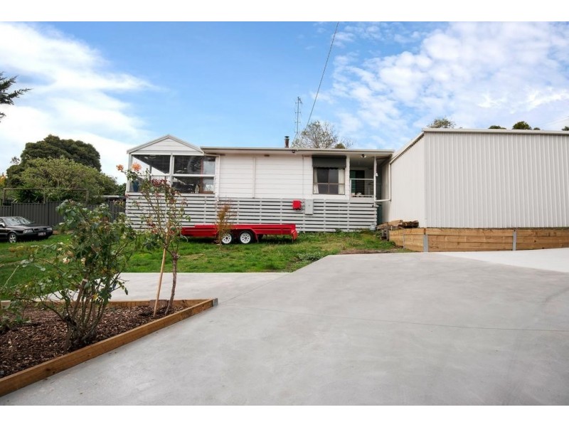 3 Edwards Street, Meeniyan VIC 3956