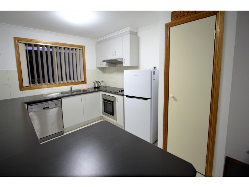 3/10 Woodford Place, Korumburra VIC 3950