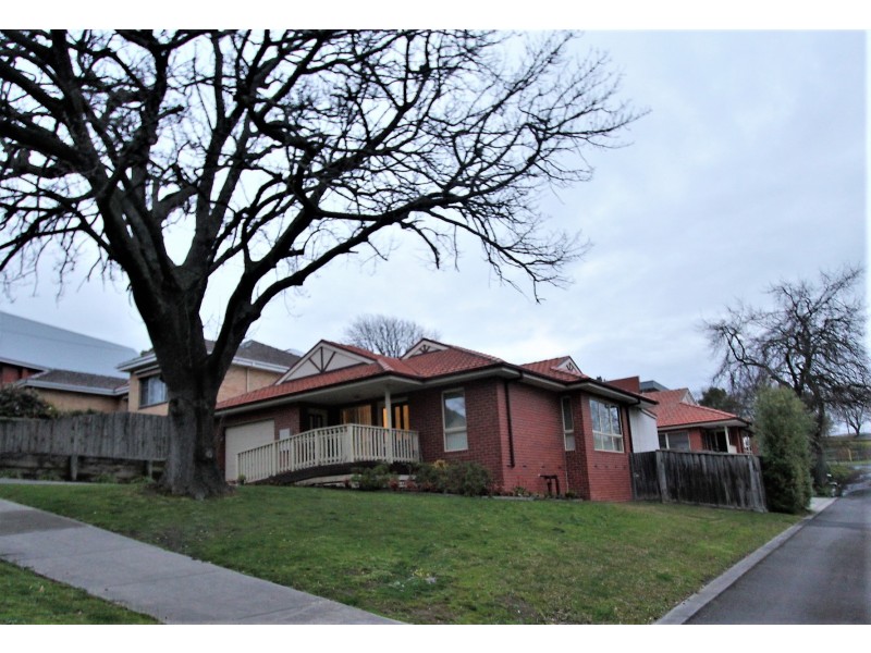 1/5 Queen Street,, Korumburra VIC 3950