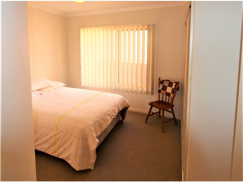 1/5 Queen Street,, Korumburra VIC 3950