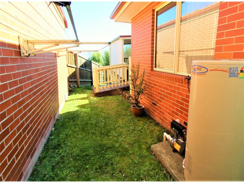 1/5 Queen Street,, Korumburra VIC 3950