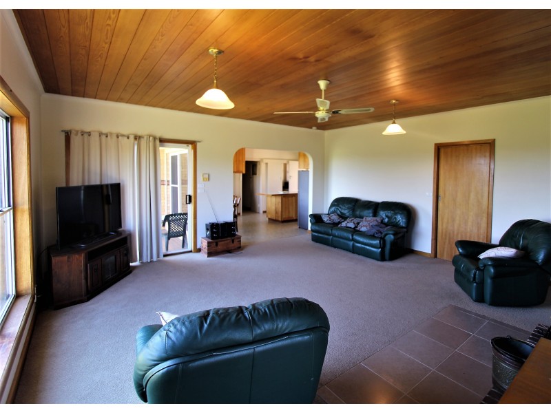 2905 Drouin-Korumburra Road, Poowong VIC 3988