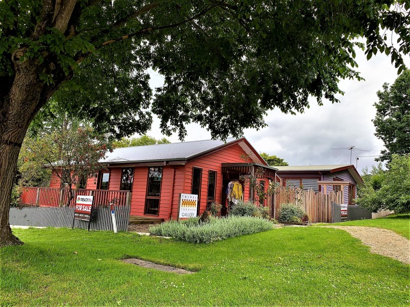 46 Victoria Road, Loch VIC 3945