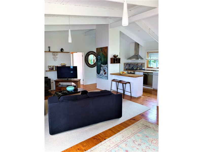 46 Victoria Road, Loch VIC 3945