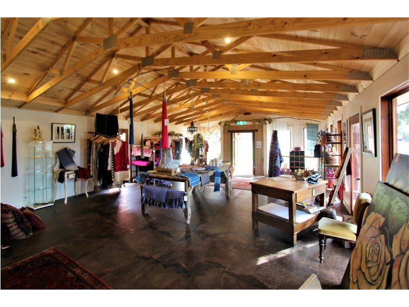 46 Victoria Road, Loch VIC 3945