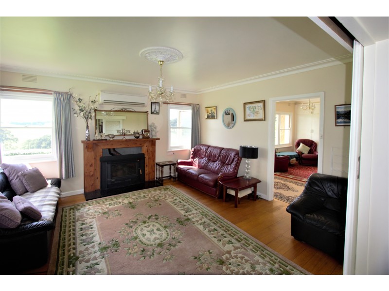 165 Soldiers Road, Loch VIC 3945