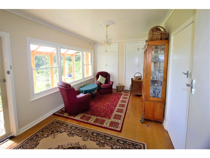 165 Soldiers Road, Loch VIC 3945