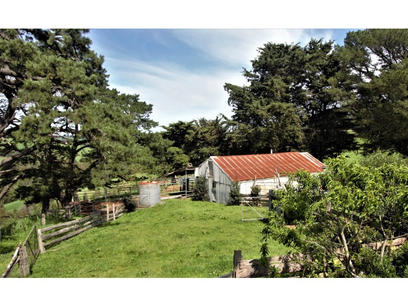 165 Soldiers Road, Loch VIC 3945